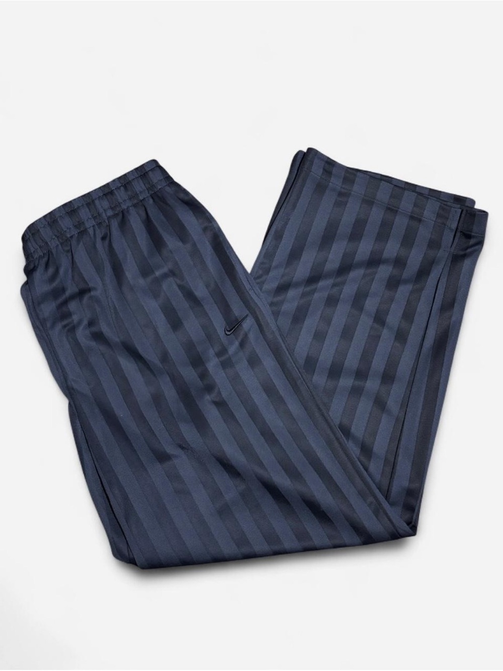 Nike Loose Fit Sportswear Pants